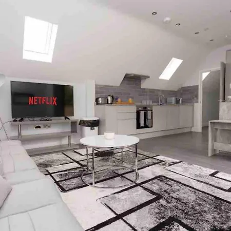 D & D Luxury Aparthotel *