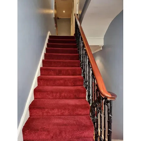Fg1- Ground Flr Flat Good For 4- Near Hyde Park Apartment