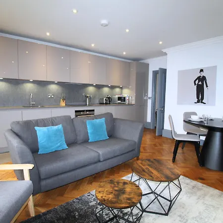 Barons Court Queens Club By Viridian * London