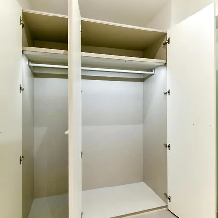 Apartment Clapham South 1 London