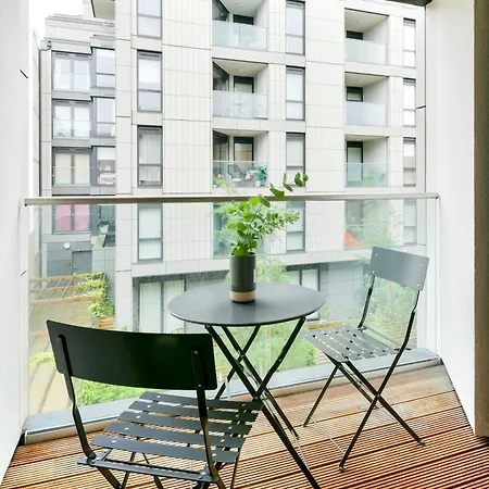 Clapham South 1 *