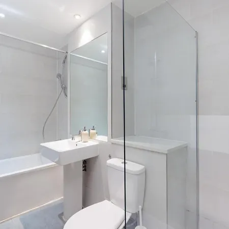 Apartment Hestia Travel London