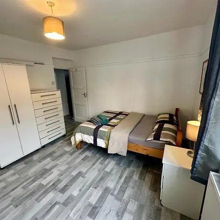 Гостевой дом Aldgate East R1 *