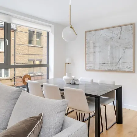 Luxury Mayfair Townhouse With Ac 3br 3ba *