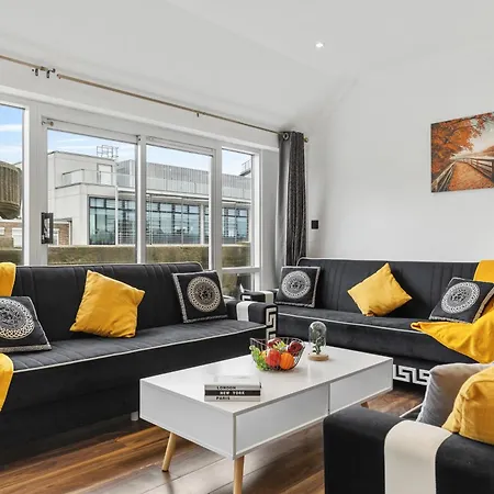 Luxurious 2-bedroom Penthouse In Marble Arch -65gc London