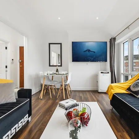 Luxurious 2-bedroom Penthouse In Marble Arch -65gc Apartment
