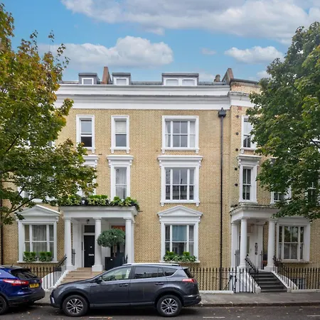 Mysquare Kensington Residences