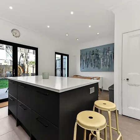 Beautiful Family Victorian Holiday home *