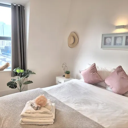Shard View Apartment London