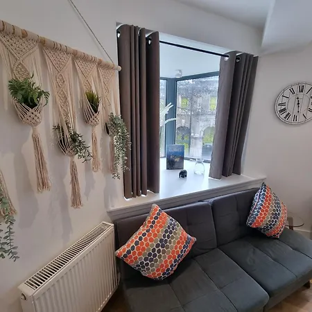 Shard View Apartment *