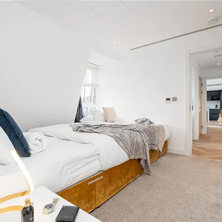 Stunning 1-bedroom Penthouse In Marble Arch 72