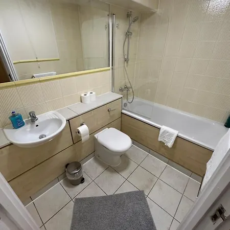 Fitzroy Royale Apart-