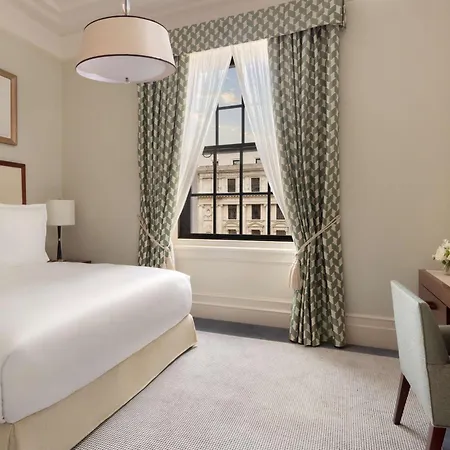 Raffles At The Owo Hotel Londres