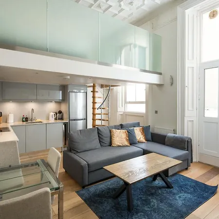 Kensington Arte Casa Apartment *