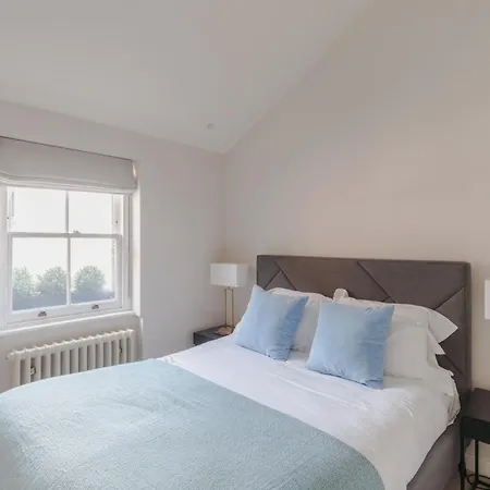 Parkside House - Regent's Park - By Frankie Says *