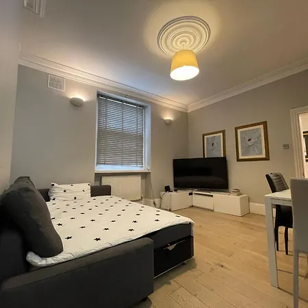 Hyde Park Haven By Urban Retreats * London
