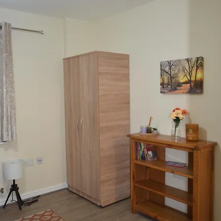 And Cosy Flat In London/ilford/barking, United Kingdom Apartment *