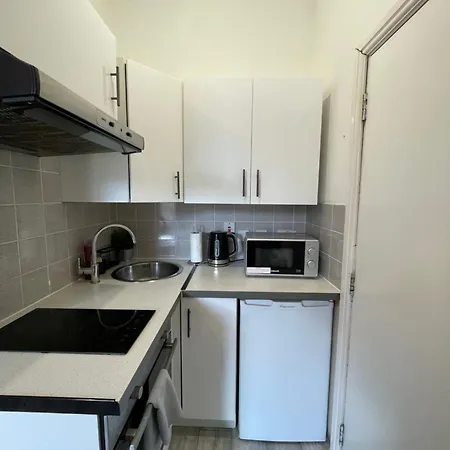 Camberwell Living Studio - Zone 2 London