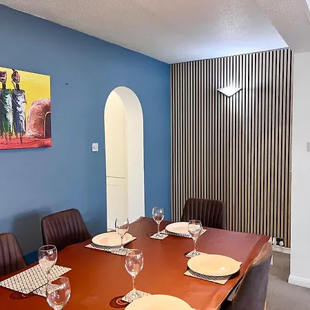 Holiday home Blue With Parking