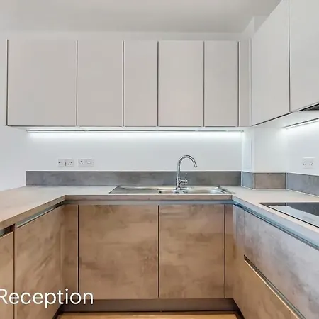 Apartment Modern With Free 24hours Gym *