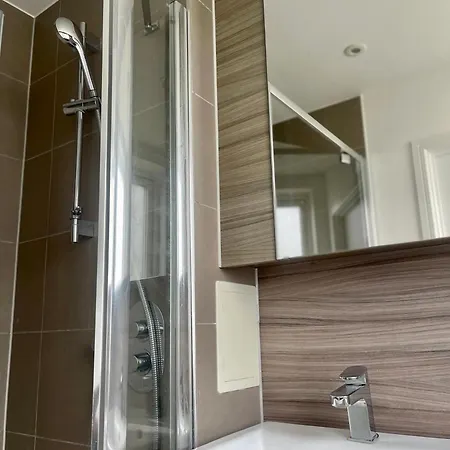 Modern With Free 24hours Gym Apartment