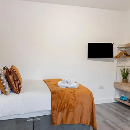 Apartment Beautiful-cosy-king Sized Bed Flat 3 Min Walk To Tube Station London