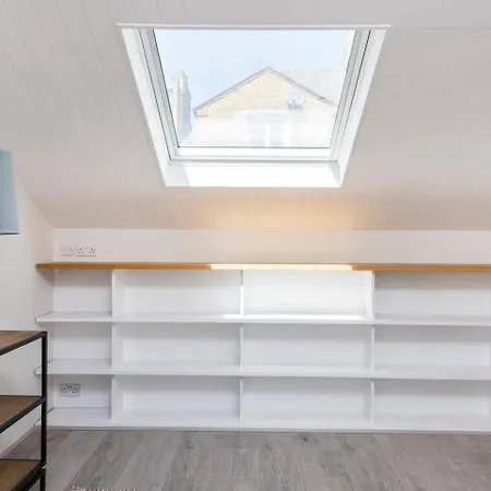 Holiday home Divine 3 Bed House In Battersea