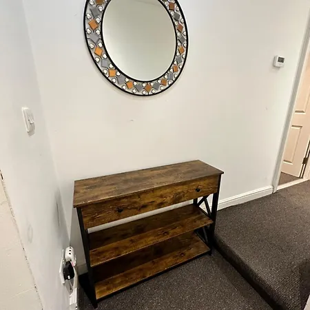 Apartment 2 Bed Away From Tooting