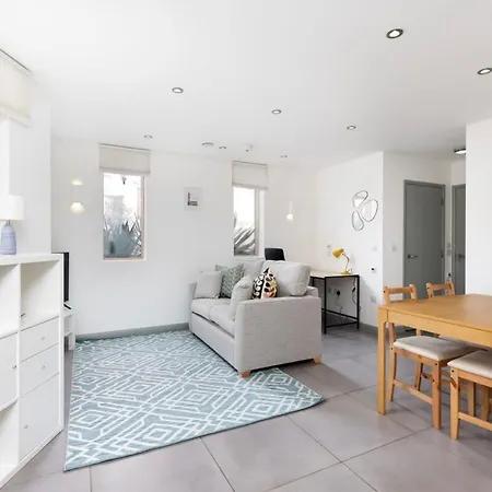 Chic Eco 1br Flat A Wandsworth Haven * London
