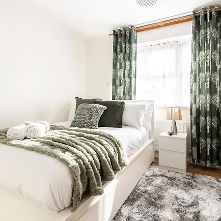 Apartment Cozy Family-friendly House *
