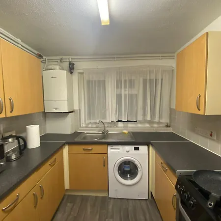 Apartment Spacious One Bedroom Flat Close To Heathrow Airport