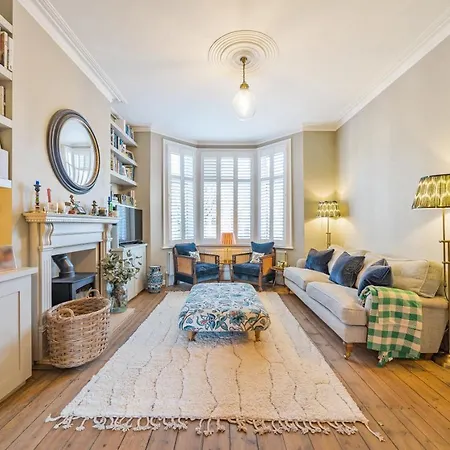 Fantastic Edwardian 3br House W Gdn, Kensal *
