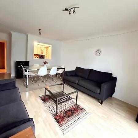 Alloggio in famiglia En-suite 5mins From Tower Bridge *