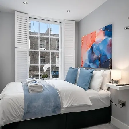 Сasa de vacaciones Luxury 6 Bedroom House In Star Street *