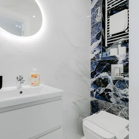 London Central Studios * London