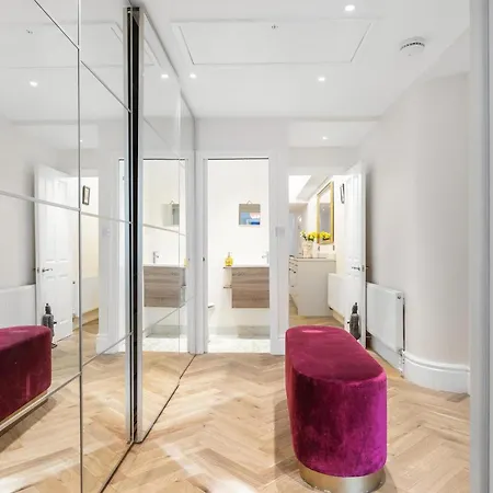 Stylish Kensington Courtyard アパート ロンドン