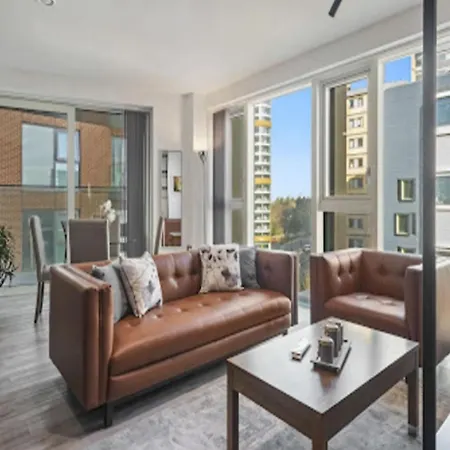 North Acton-2 By Interhome Apartment *