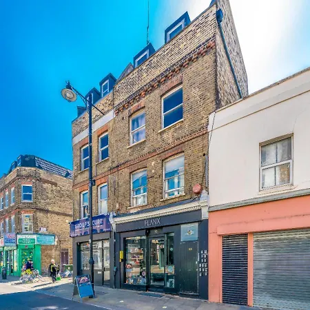 Private Studio Unit In Chapel Market *