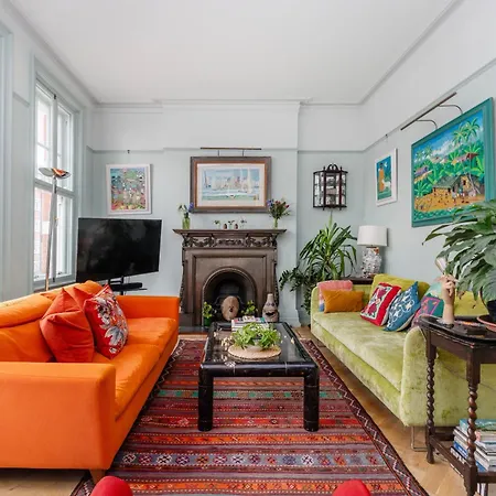 The Artist Collection - Mansion W14 At Heart Ftz Apartment *