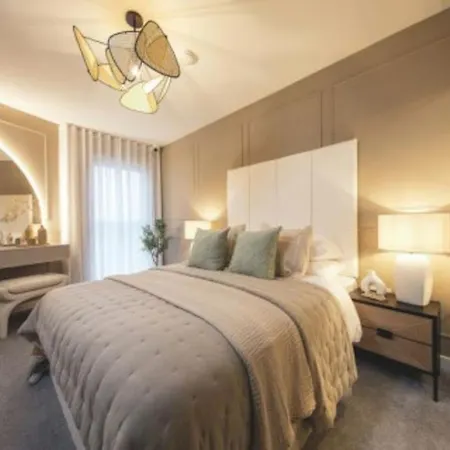 Kings Cross Walking Distance Luxury Private Garden House Apartment *