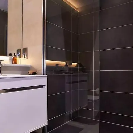 Apartment Kings Cross Walking Distance Luxury Private Garden House London