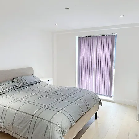 Apartment Luxury Modern Flat Near Center