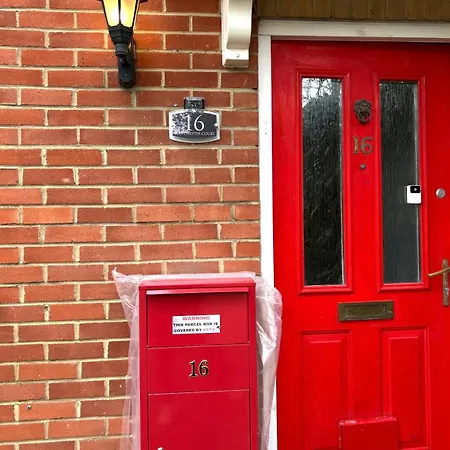 Homestay Excel Single - 5mins To Excel & 10mins To Canary Wharf London