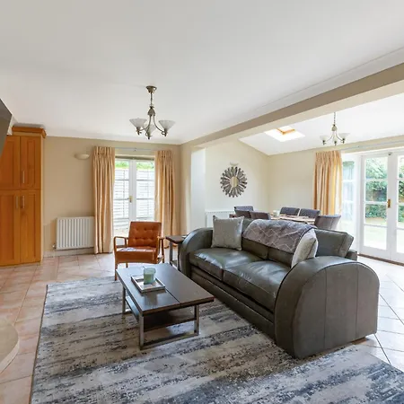 Holiday home Lovely 2br In Peaceful Hampstead, Nw