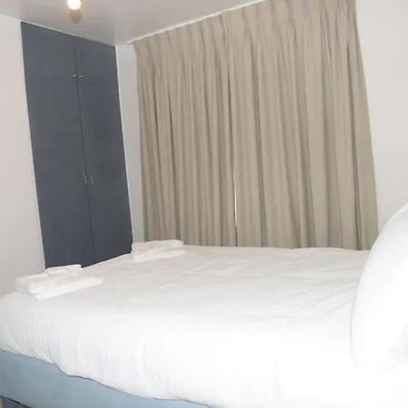 Holiday home Brook House London