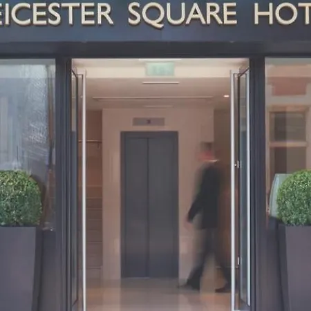 Hotel Radisson Blu Edwardian, Leicester Square 4*