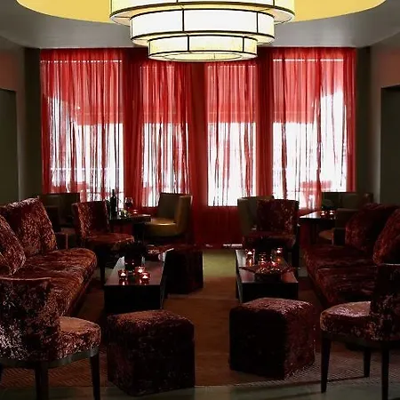 Radisson Blu Edwardian, Leicester Square Hotel 4*