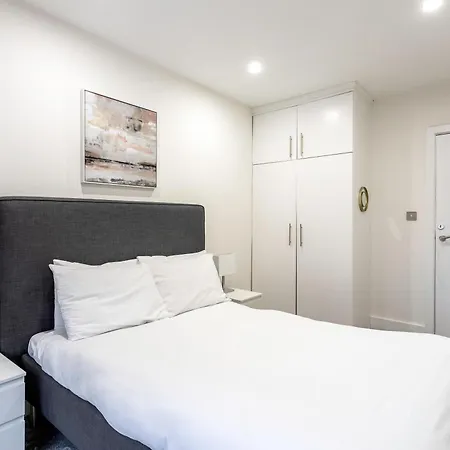 Apartment St Johns Hill Penthouse London