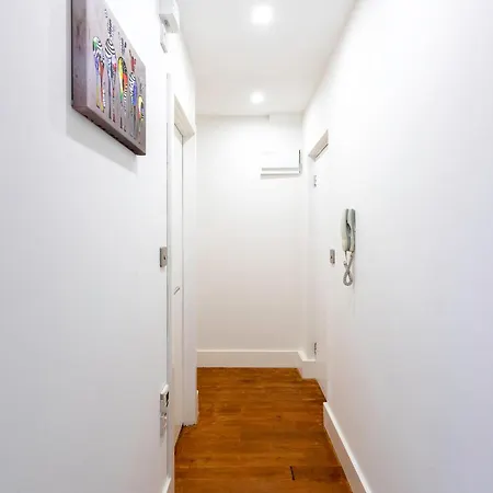 St Johns Hill Penthouse Apartment London