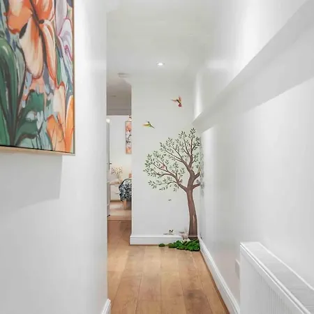 Hyde Park/paddington Flat London